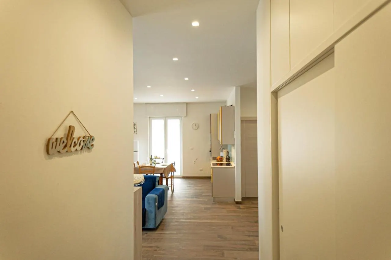 Stella Di Mare Guesthouse Bari Apartmán